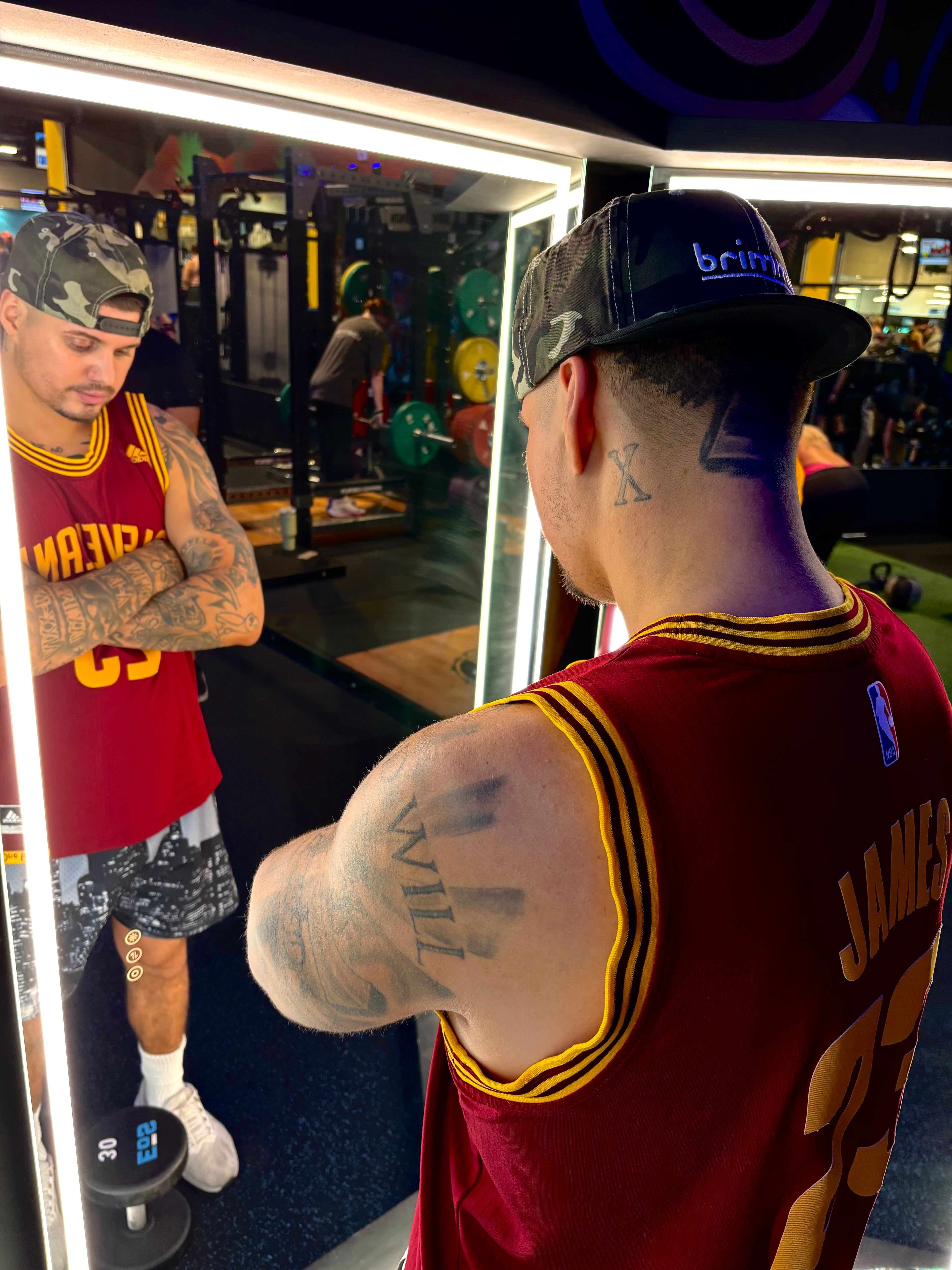 Short Brim Snapback - Yamo